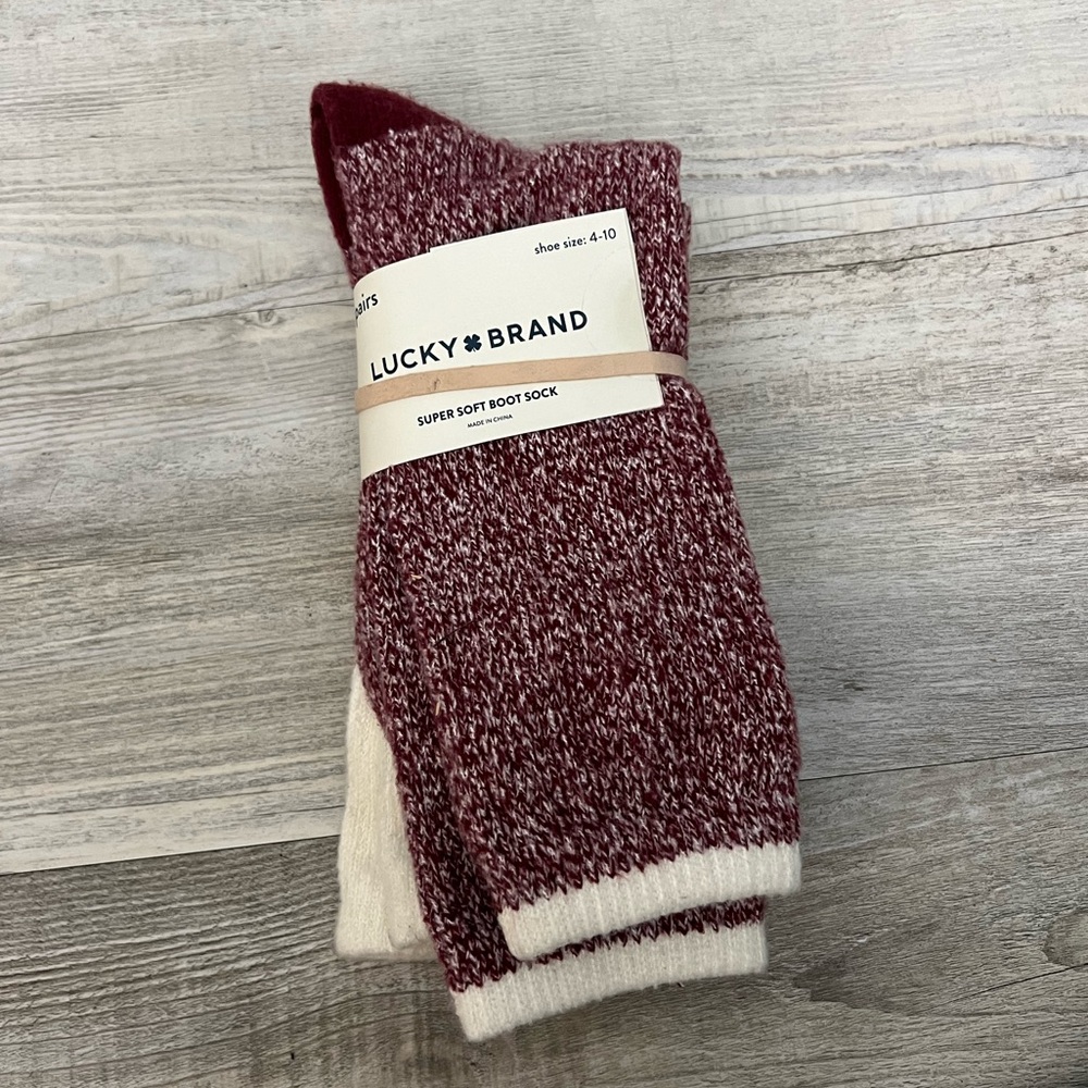 Lucky Brand 2 Pair Boot Socks Super Soft Cozy Crew Marled Red OS